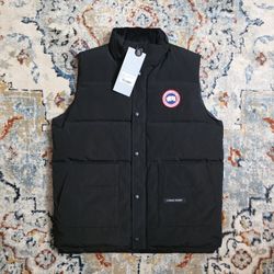Canada Vest Size L/XL