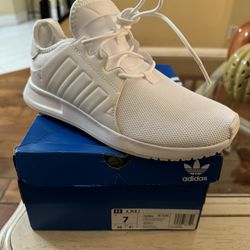 White Adidas X_PLR J women’s Shoes