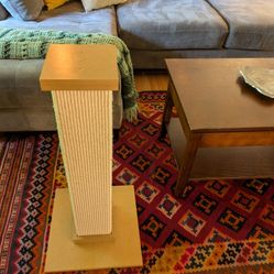 Cat Scratch Post