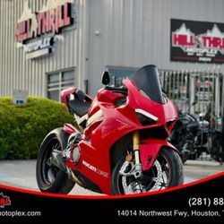 2019 Ducati Panigale V4 S