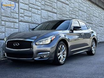 2015 INFINITI Q70