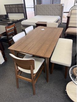 Mid century modern dining table with 4 chairs and bench