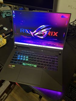 Asus Rog Strix G16 2025
