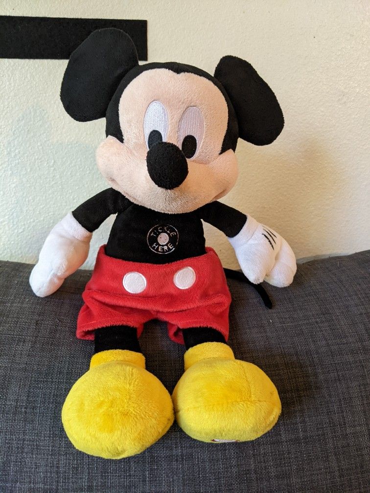 Disney Tickle Me Singing Mickey Mouse