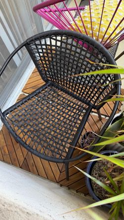 Modern Woven Outdoor Accent Chair / Patio Tub Armchair – Black