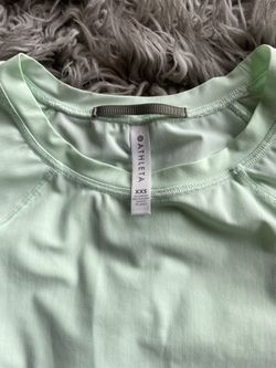 ATHLETA T-shirt Size XXS Color mint 75%nylon, 25%spandex Made in SriLanka