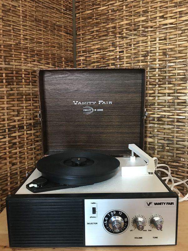 Vintage Vanity Fair Record Player For In Portland Or Offerup Vintage Vanity Fair Record Player