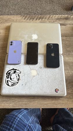 Apple iPhones And MacBooks (for Parts)