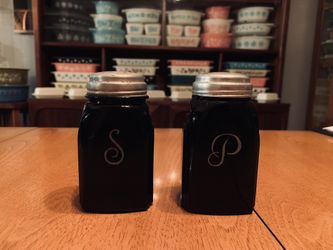 Vintage, Black Salt, And Pepper Shakers