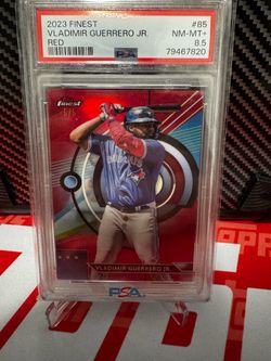 2023 Topps Finest Vladimir Guerrero Jr. Red #85 PSA 8.5
