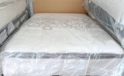 Full Size Mattress (Colchon Full Size)