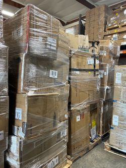 Pallets of Home Goods and Appliances for Sales