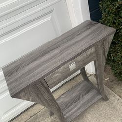 Table/Small table/grey table/one board table/end table/entrance table