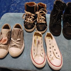 Little Girl Used Shoes