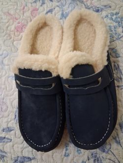 Navy Blue Sherpa-Lined Moccasin Slippers