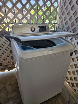 Samsung Laundry machine
