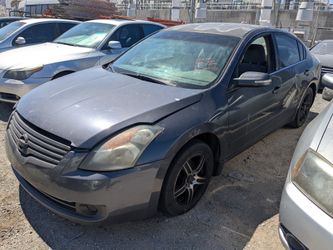 2009 Nissan Altima PARTS @ U-Pull Auto Parts DD4385