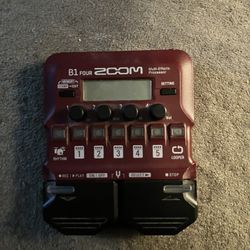 Zoom B1 Four Pedal 