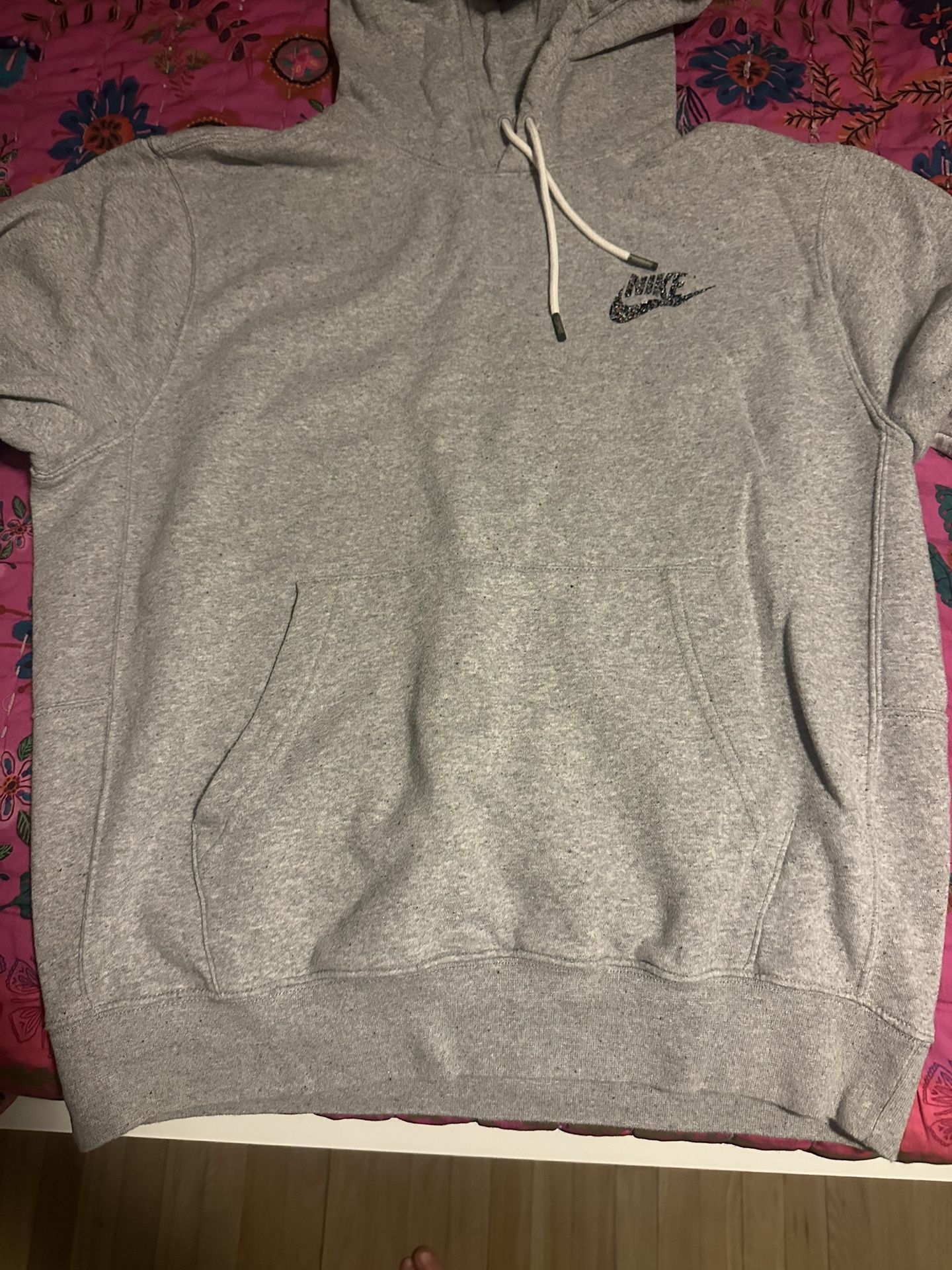 2 Mens Nike Sweatshirt