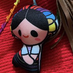 Beautiful Handmade Wayuu Cross body Bag  WithHandmade Bracelet And Frida Kahlo Keychain Tassel (removable)- Bolsa Mensajera Echa a Mano