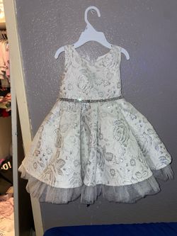 Party dress for girls size 2T