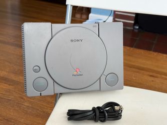 Play station , not reading disc , ( parts fixing ) with power cord