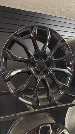 22x9 black rims 6 lug 6x139 6x5.5 on new tires 305 40 22