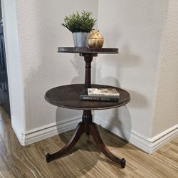 2 Tiered Antique Round Mahogany Pedestal Table