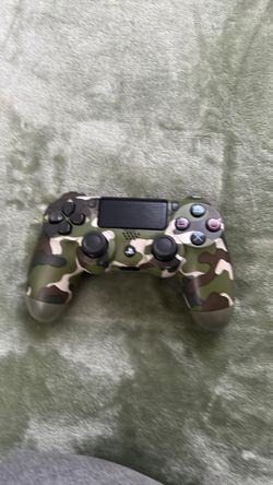 PS4 controller