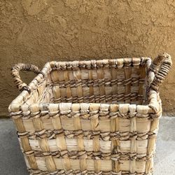 Basket / Storage  New
