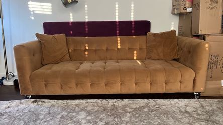 Tan Velvet Tufted Sofa with Throw Pillows