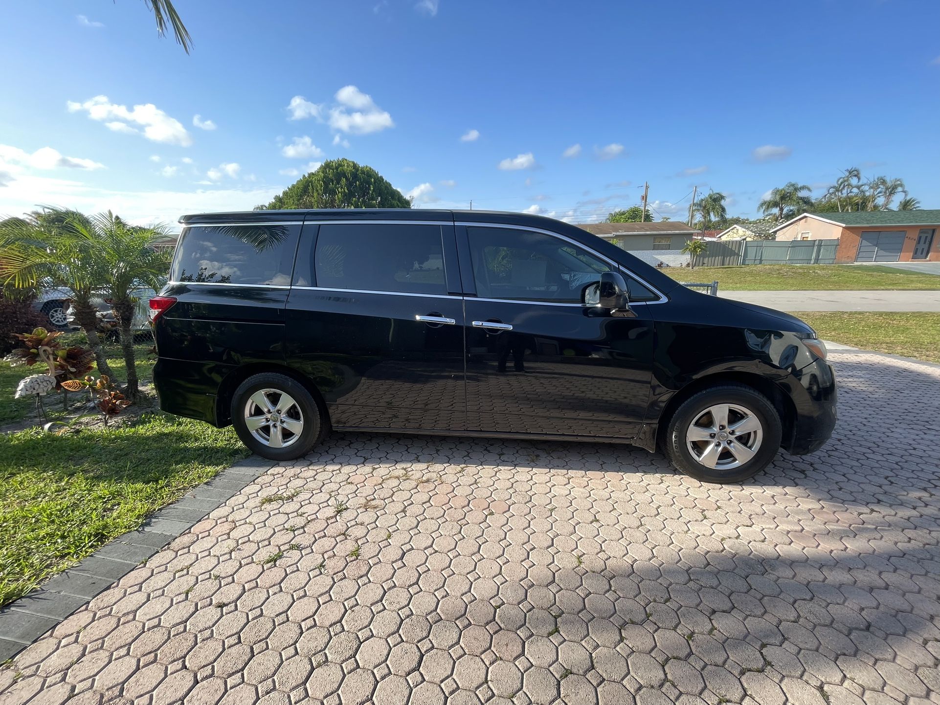 2013 Nissan Quest