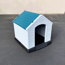 (Brand New) $70 Medium Size Dog House Waterproof Plastic Indoor Outdoor Shelter Cage Kennel 30x30x32 inches