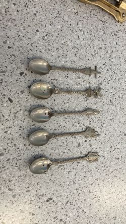 Set of 5 Vintage Holland Souvenir Collector Spoons