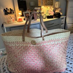 Kate Spade, Tory Burch And Steve Madden 