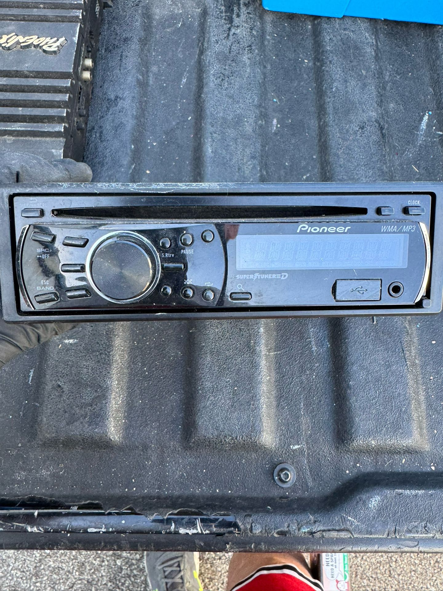 Pioneer DEH-1200MP Car Stereo-MP3/CD/WMA/AM/FM-Stereo