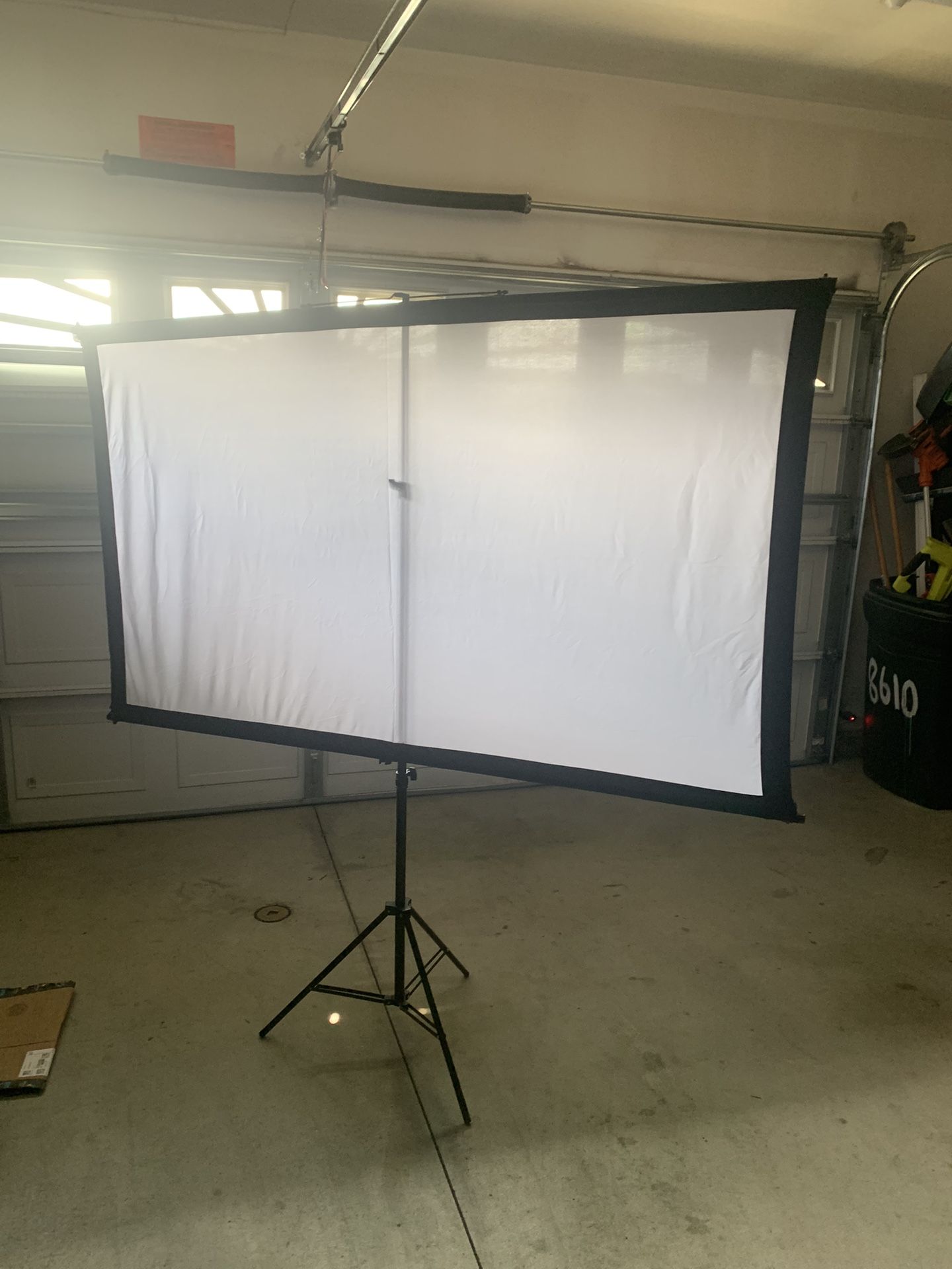 Portable Screen Projector
