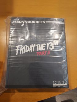 Mezco jason voorhees figure