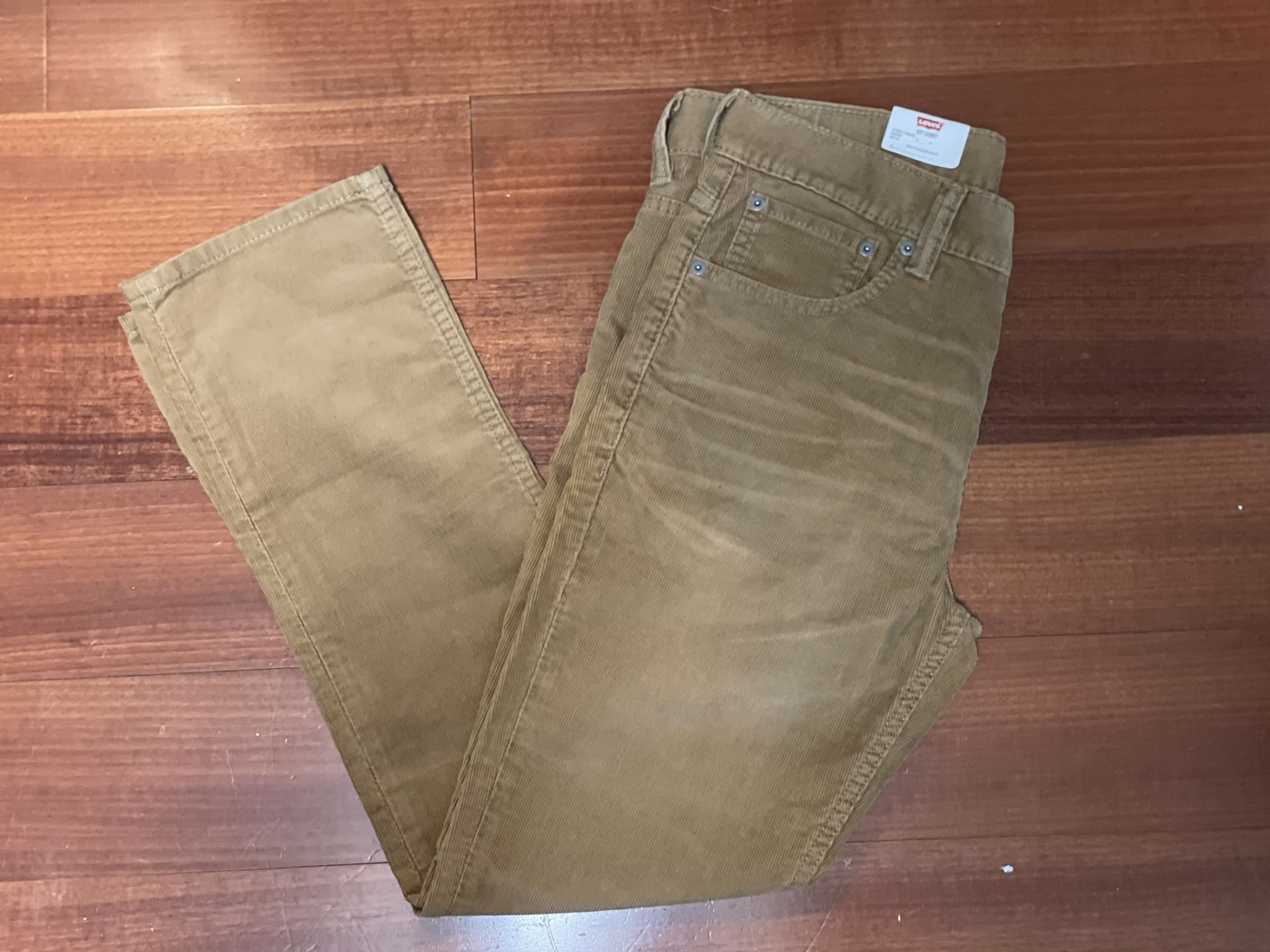 NEW Men’s Levi’s Skinny Corduroy Size 34X30
