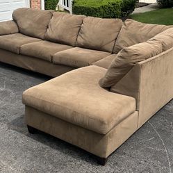 Brown Sectional Couch Set 