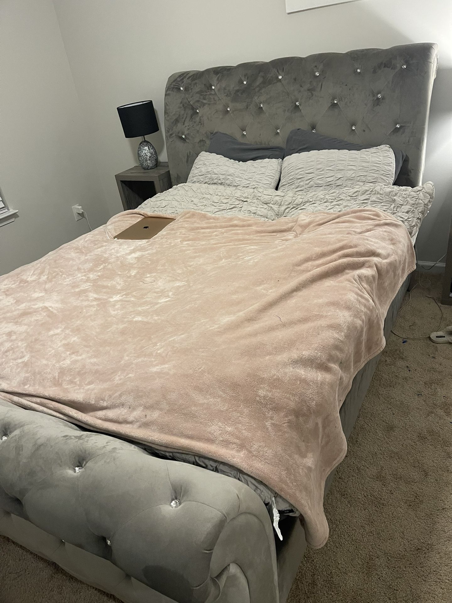 Queen Size Bed