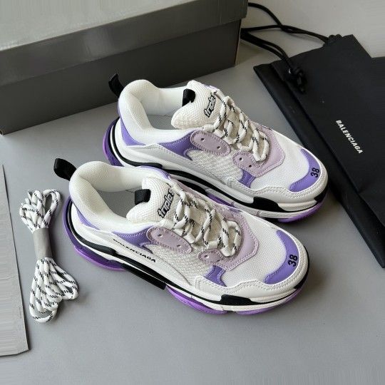 S Balenciaga Triple never have worn