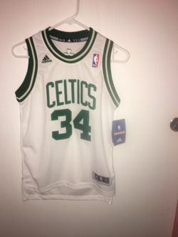 New adidas jersey size M