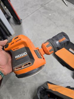 RIDGID Random Orbital Sander