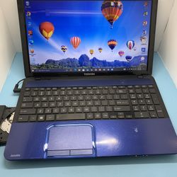 ..TOSHIBA SATÉLITE . .L855S….120 GB SSD...6.0 RAM . READY FOR CLASSES ON LINE OR WORK FROM HOME