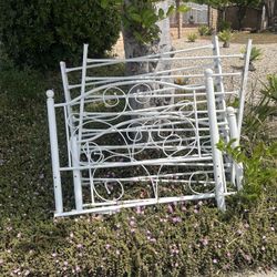 Free  Bed Curb Alert!