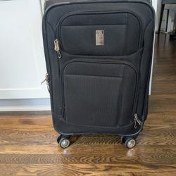 Hand Carry Size Luggage 