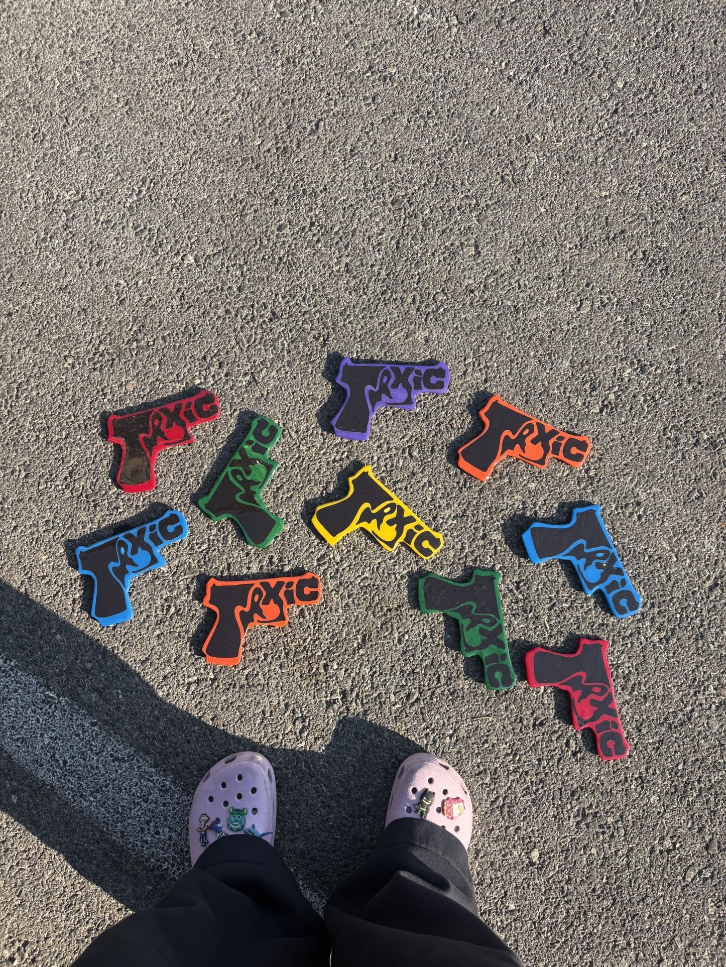 “Toxic” G*n Resin Wall Art