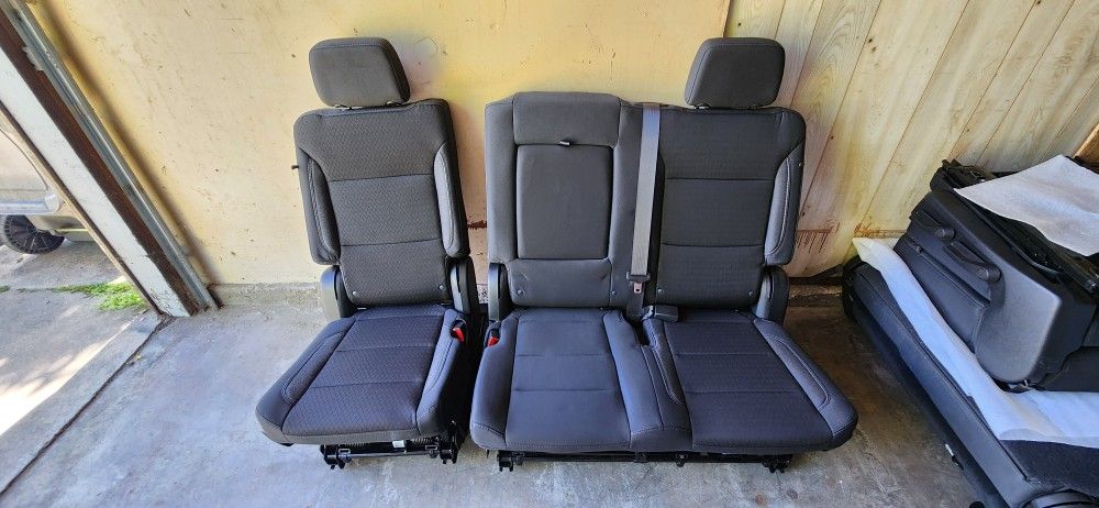 2021-2024 Tahoe Escalade Yukon Suburban, Tahoe Chevrolet GMC 2nd Row Seat