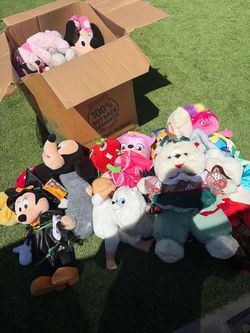 Box of Disney toys / stuffed animals kids toys $40